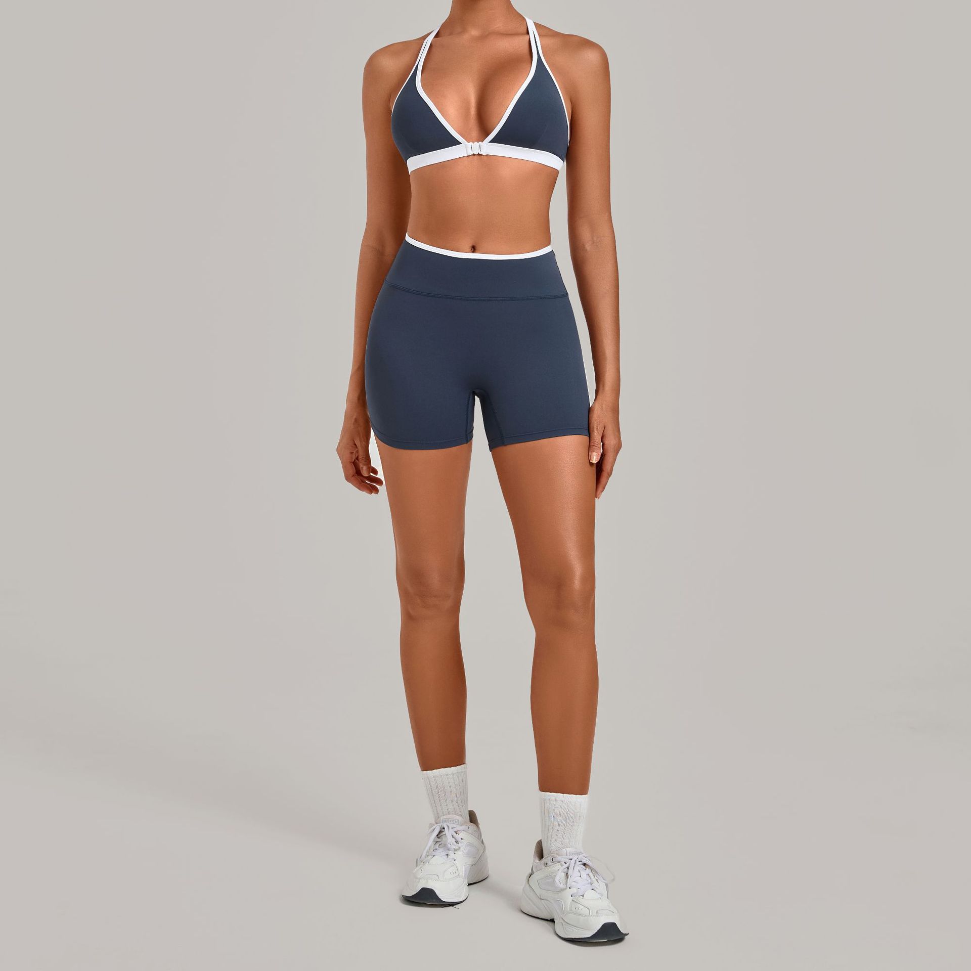 ชุดโยคะผู้หญิง 2 ชิ้น เสื้อชั้ - Crossfit Workout With Equipment บทวิจารณ์และราคา